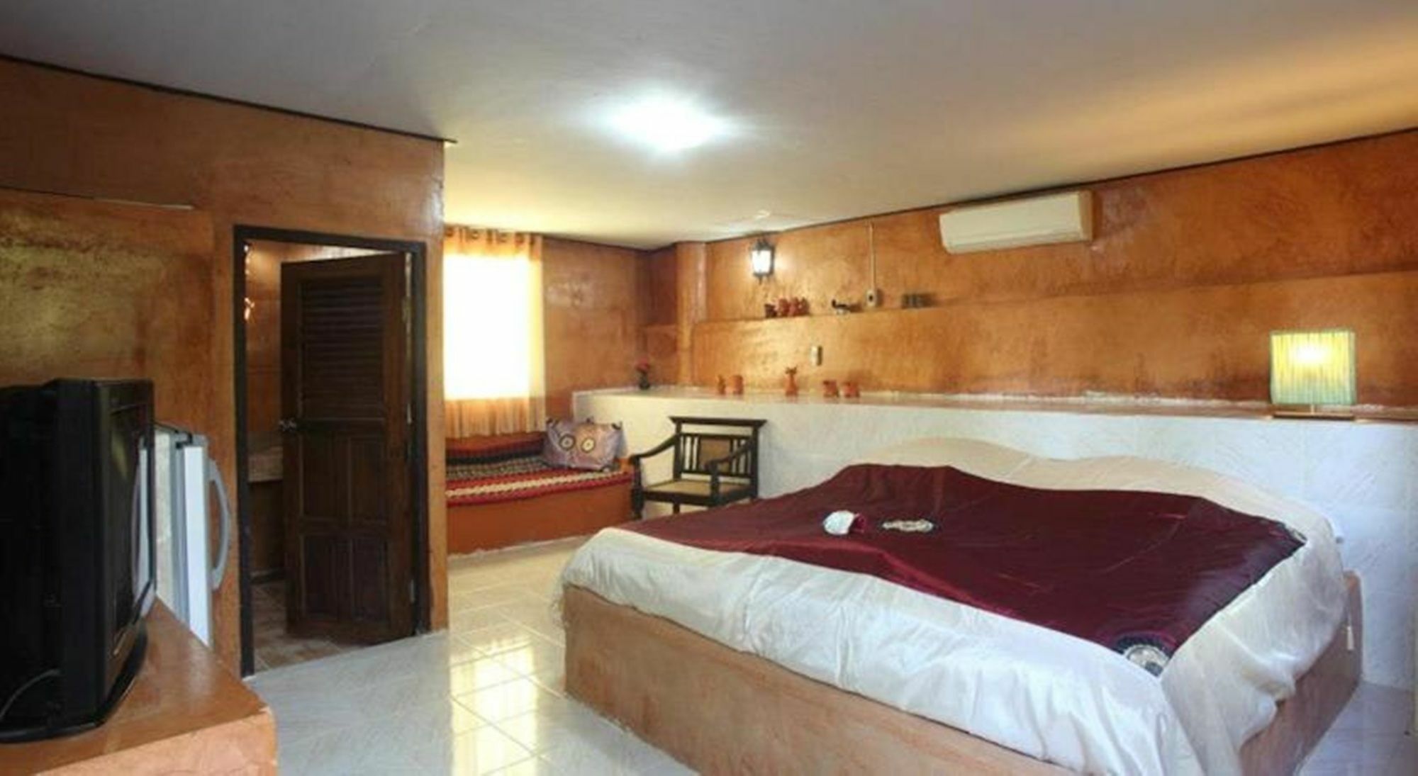 Baan Plubpla Wilai Hotel Ban Pu Khai Exterior photo
